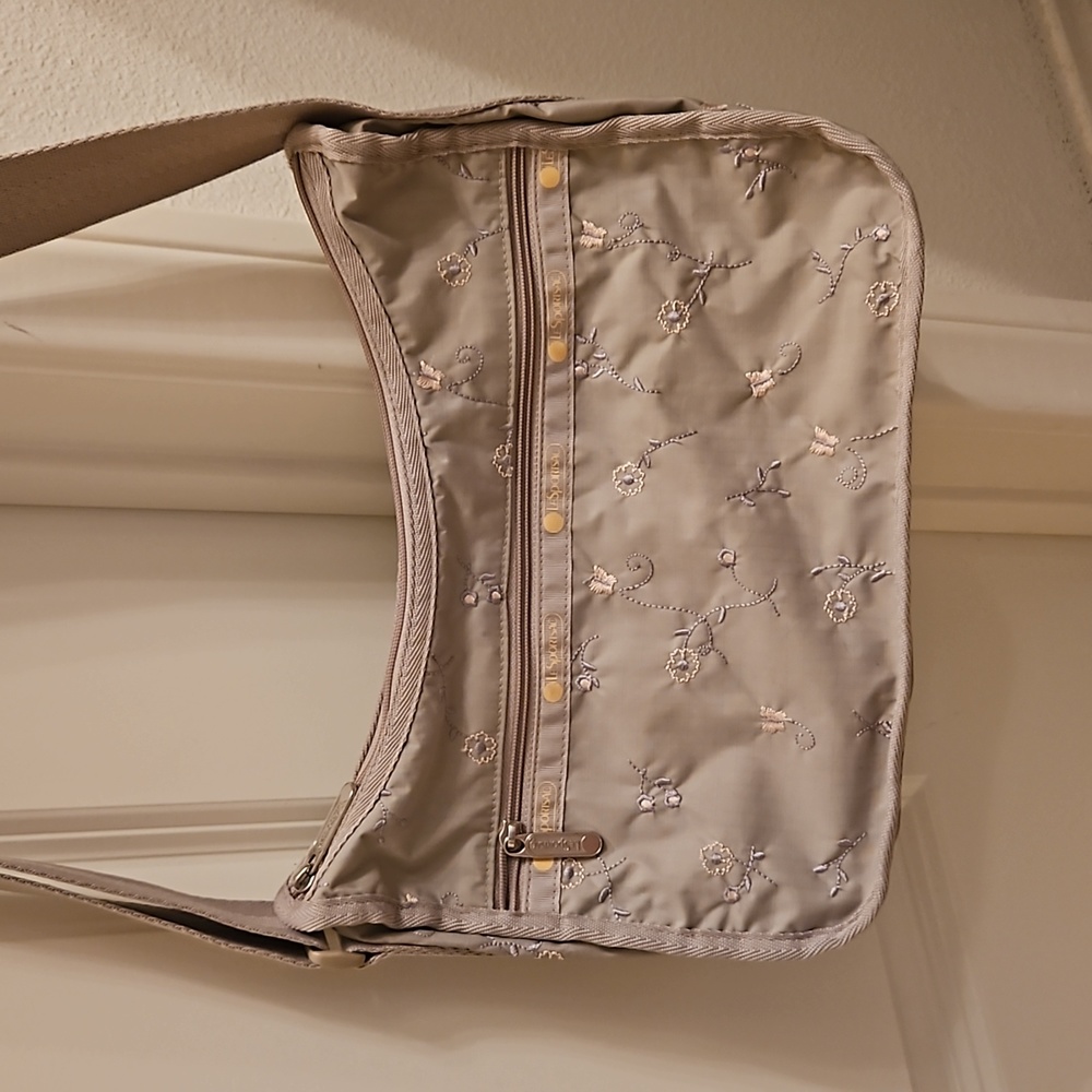 LeSportsac Classic Hobo